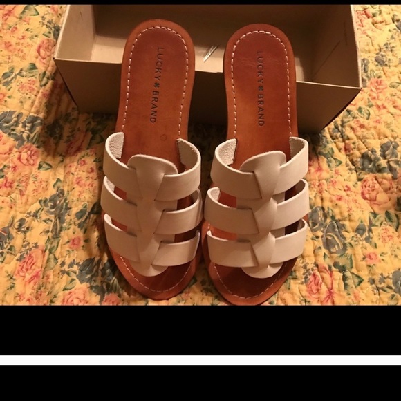 Sandals - Picture 2 of 3